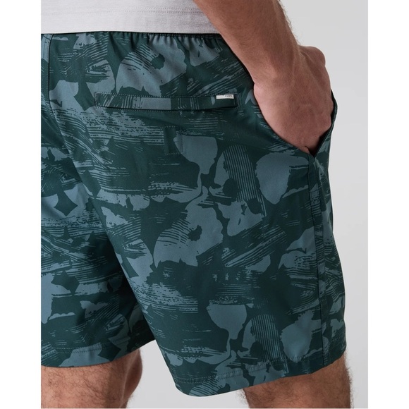 NEW Vuori Banks Session Shorts 7” Sz XXL - Picture 4 of 12